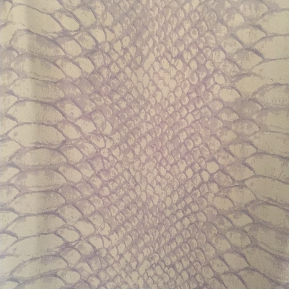 EUC | Joie | Snakeskin Silk Blouse! - Picture 4 of 8
